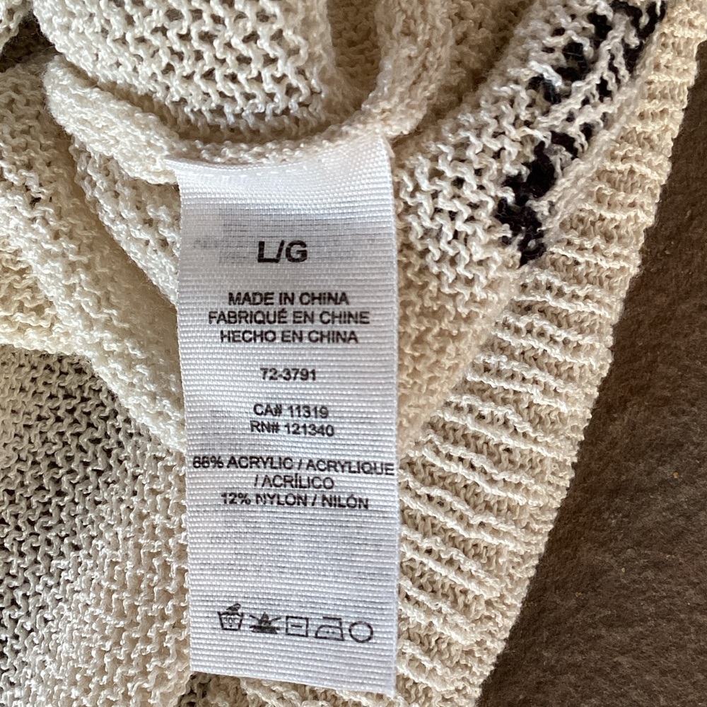 Garage Cream Sweater with Black Flowers loose knit lightweight L - Picture 4 of 5